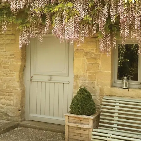 3 Bedroom Gorgeous In Fontaine-Henry