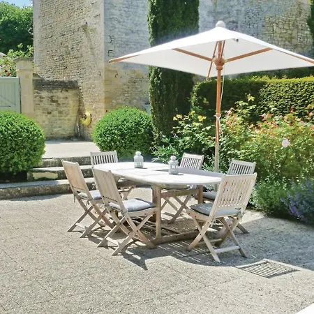 3 Bedroom Gorgeous In Holiday home