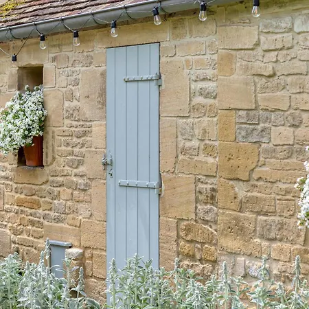 3 Bedroom Gorgeous In Holiday home