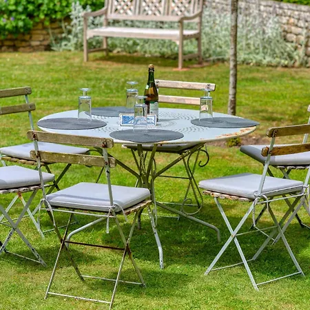 Stunning In Holiday home *