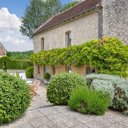 3 Bedroom Gorgeous In Holiday home *