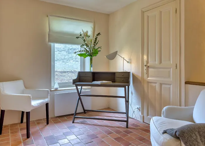 Stunning In Fontaine-Henry