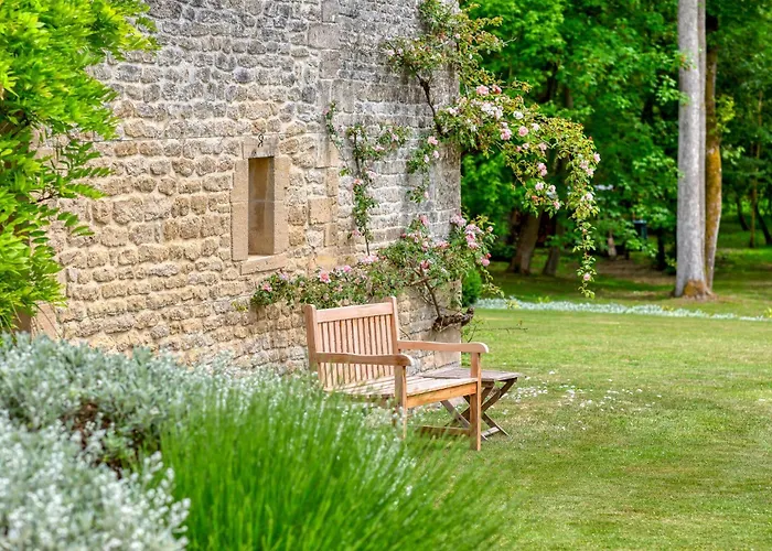 Nyaraló Stunning In Fontaine-Henry