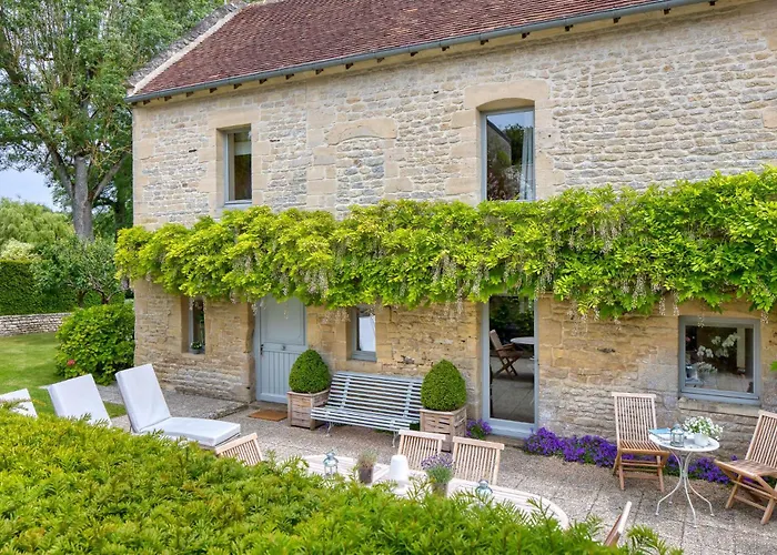 Nyaraló Stunning In Fontaine-Henry